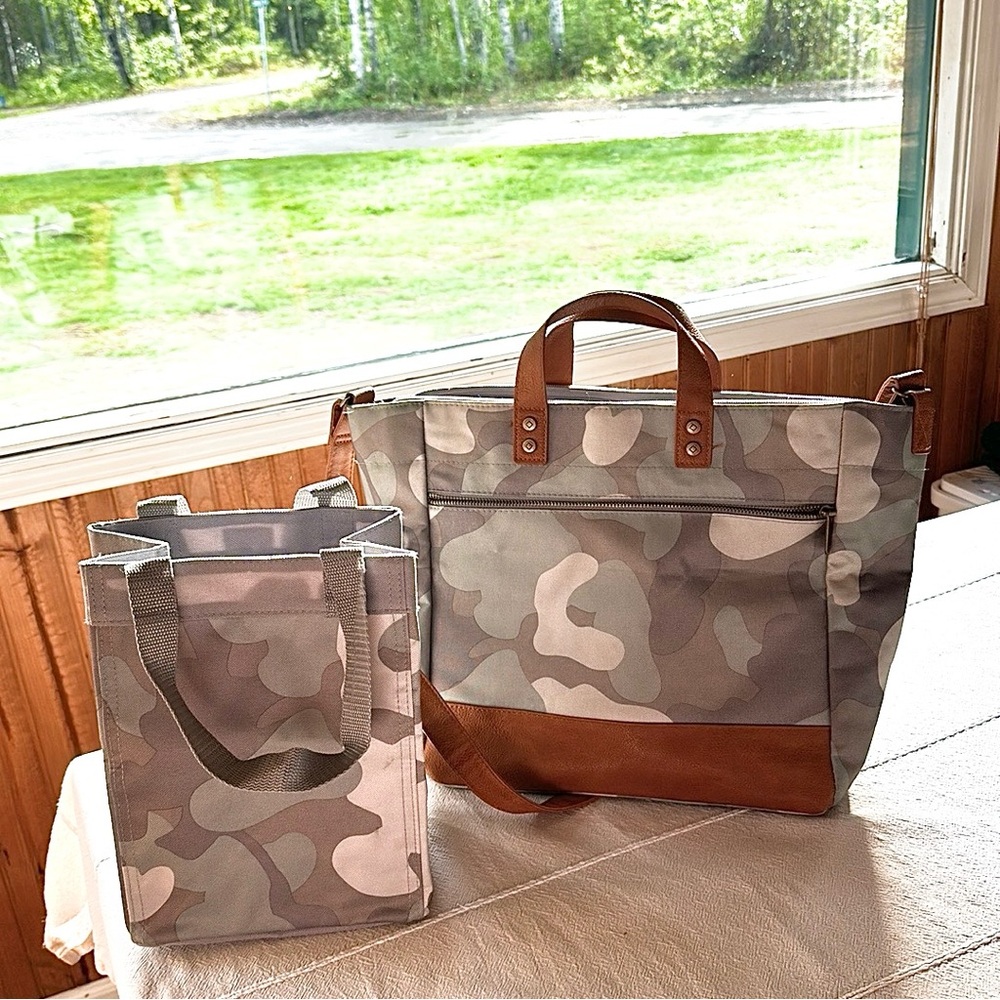 Thirty-one purse & mini tote set